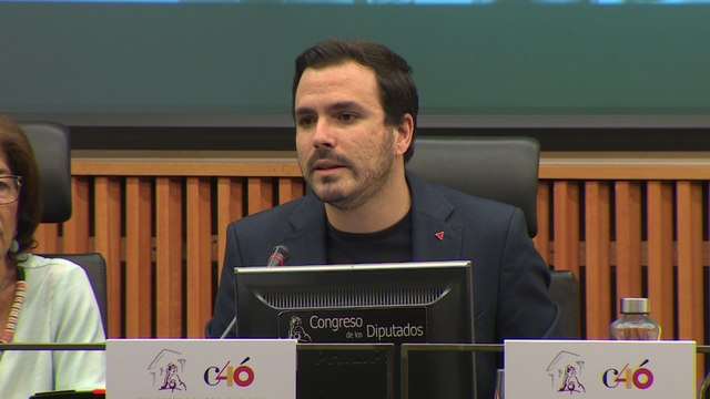 Garzón explica que la proposición complementa la política de gestos