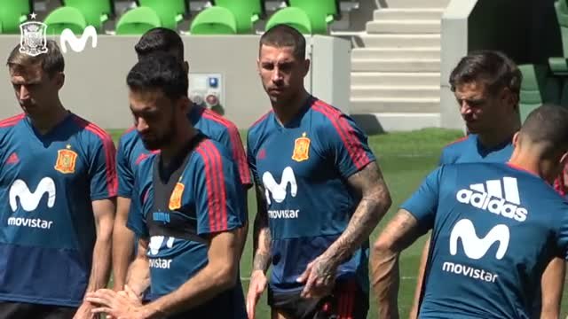 Último entrenamiento de España antes de viajar a Moscú