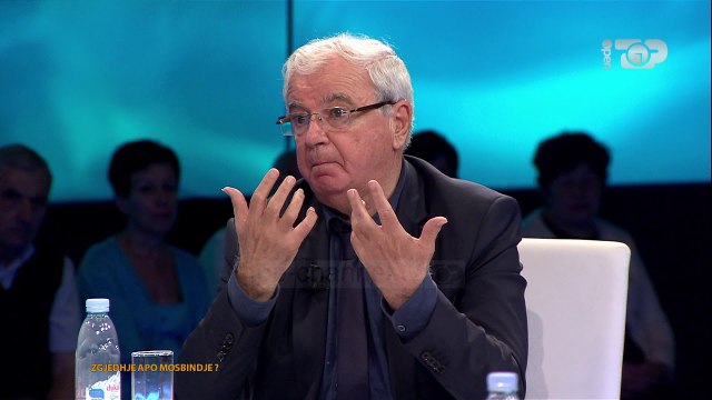 A do më lesh të flas . Ngjela dhe Buzhala komentojnë arrestimin live të Bardh Spahisë