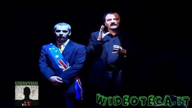 Fabio De Luigi - Lucarelli - #02 Il Sindaco di Australia