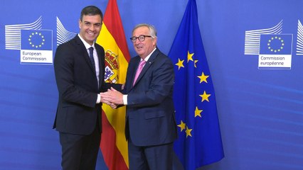 Sánchez se reúne con Jean Claude Juncker