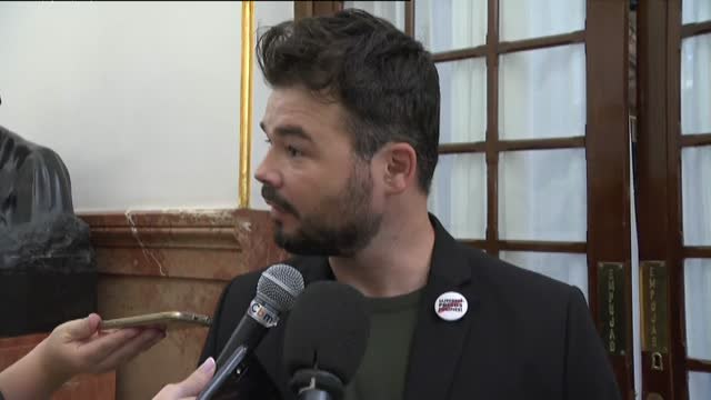 Rufián llama a Morenés señor de la guerra