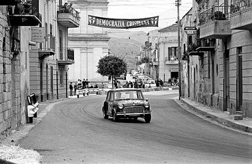 L'histoire de Mini, légende automobile