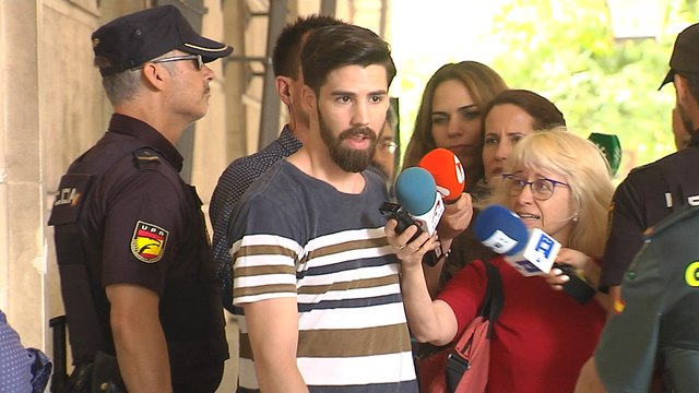 'La Manada' acuden al juzgado de Sevilla