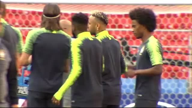 Brasil se juega el pase a octavos esta noche contra Serbia