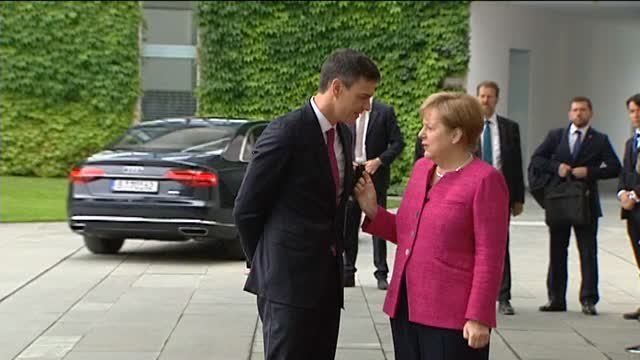 Sánchez se reúne con Merkel para tratar los temas del próximo Consejo Europeo