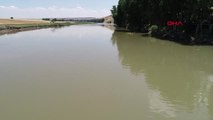 DİYARBAKIR Dicle Nehri'nde kaybolan Muhammed'i arama çalışmaları sürüyor