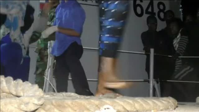 Casi 500 inmigrantes rescatados en Libia cuando huían en Patera