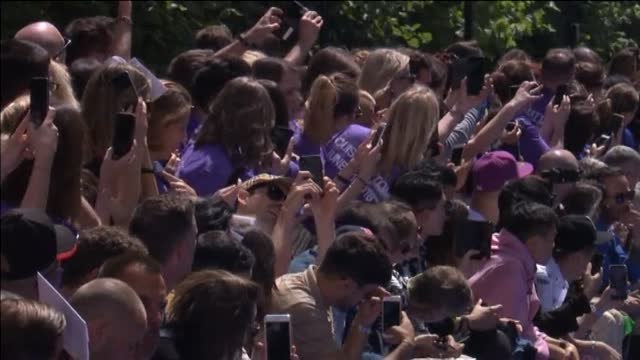 Louis Vuitton abre el lujo al gran público en los jardines del Palais Royal de París