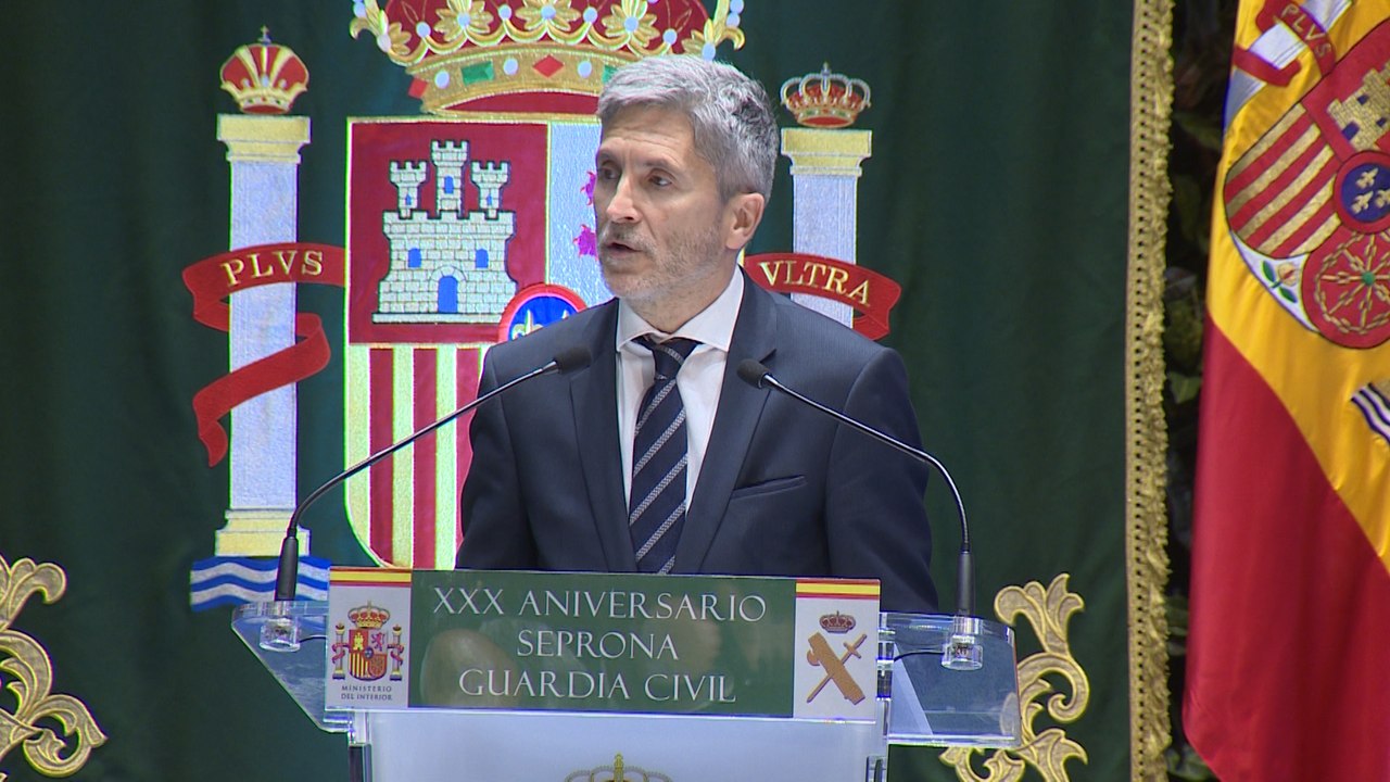 Marlaska dice que españoles tienen derecho "a disfrutar de un medio ambiente adecuado"