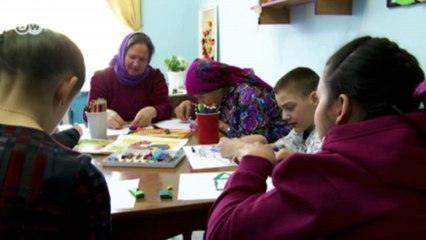 روسيا: مركز رعاية للمسنين وللأطفال المعاقين