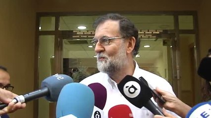 Video herunterladen: Rajoy se incorpora al trabajo sin nervios: 