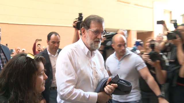 Rajoy se reincorpora a su puesto como registrador de la propiedad