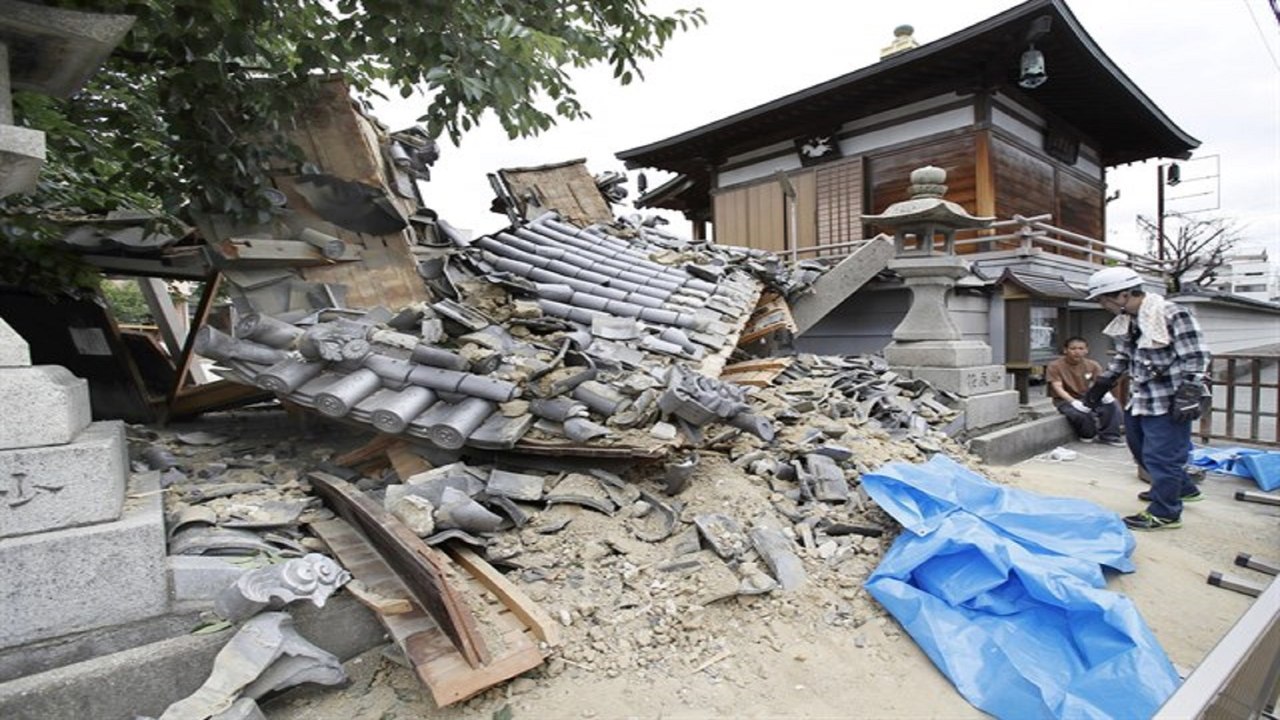 Tres muertos y más de 200 heridos en el terremoto de Osaka