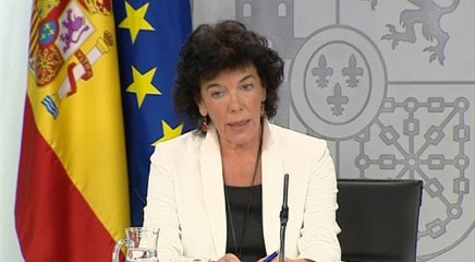 Gobierno defiende a Planas y expresa su "plena confianza" en él