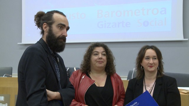 El 62 % de los vascos afea al PNV su apoyo a los presupuestos