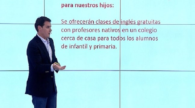 Cs propone equiparar los permisos de maternidad y paternidad