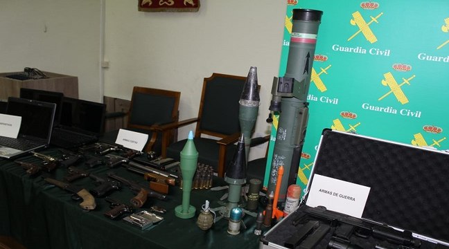 Guardia Civil localiza un arsenal de armas en Garrapinillos