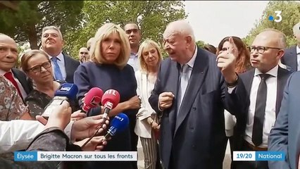 Brigitte Macron nie faire de la politique, mais est sur tous les fronts