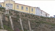 Mueren dos turistas australianos tras caer por un acantilado en Portugal
