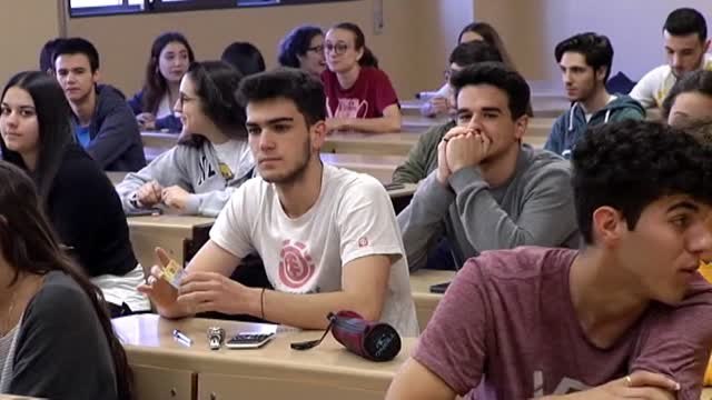 Resignación y menos nervios en la selectividad repetida de Extremadura