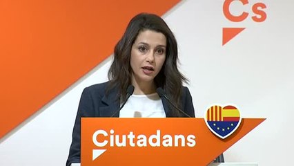 Arrimadas: "La primera decisión de Sánchez ha sido dar vía libre a Torra para que se pueda gastar en su procés ilegal el dinero de todos los catalanes".