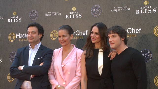 Famosos y concursantes inauguran el restaurante MasterChef