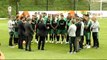 El primer ministro de Portugal, Antonio Costa, visita el entrenamiento de su selección