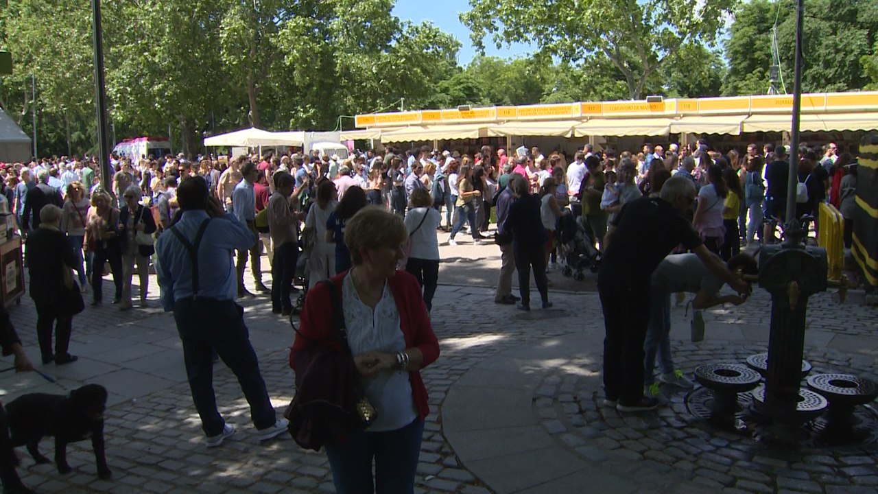 Continúa la Feria del libro de Madrid