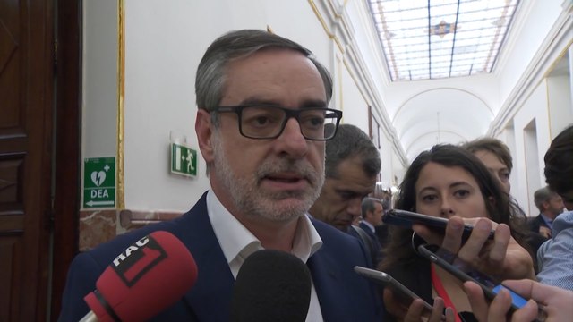 Ciudadanos dice a Rajoy que está a tiempo de dimitir