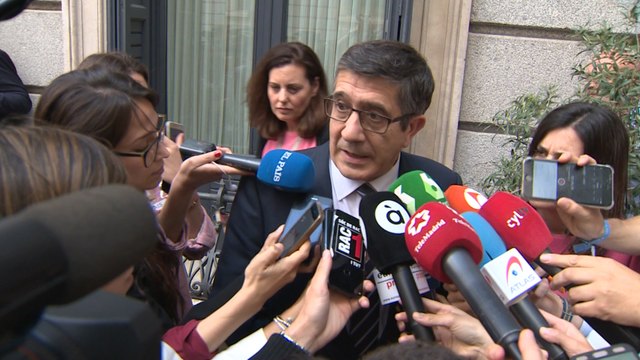 Patxi López dice que Rajoy podía evitar moción con la dimisión