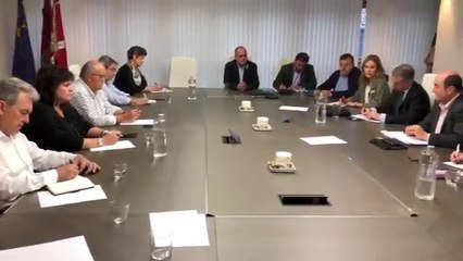 PNV sigue la moción de censura desde Vitoria