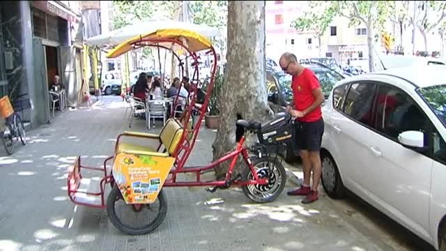 Barcelona identificará a bicitaxis y bicicletas de alquiler con un código QR
