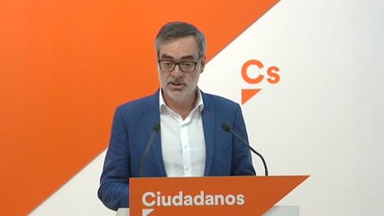 下载视频: Ciudadanos ofrece diálogo al PSOE si Pedro Sánchez retira la moción de censura