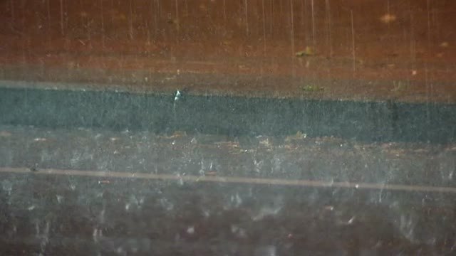 Noche de lluvias torrenciales en casi toda España