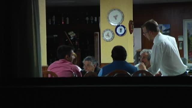 El Concello de Tui intenta volver a la normalidad tras la explosión pirotécnica