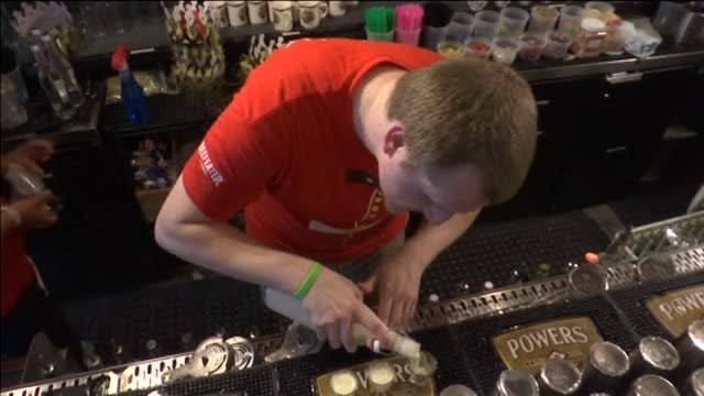 La boda real británica llega a los Estados Unidos