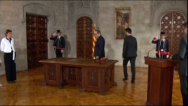 Torra promete cumplir con sus obligaciones con fidelidad a la voluntad del pueblo de Cataluña