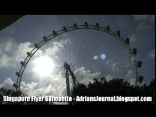 Singapore Flyer - a Tourist View