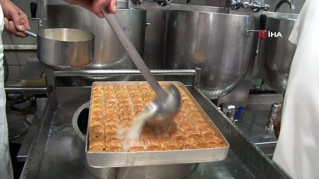 “Darbe” tatlısı 'sütlü nuriye'