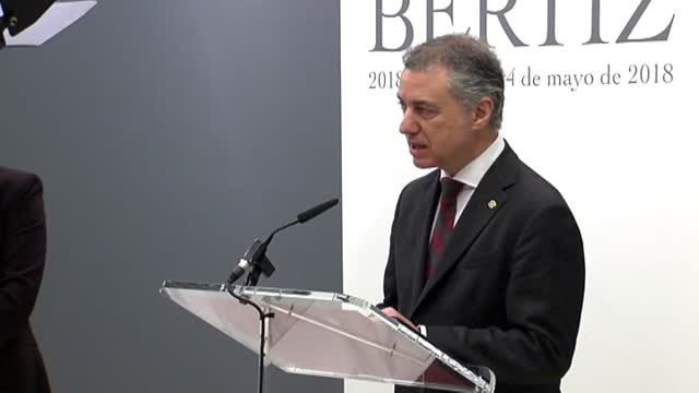Urkullu y Barkos valoran la disolución de ETA: Desaparece como amenaza, pero no como triste recuerdo