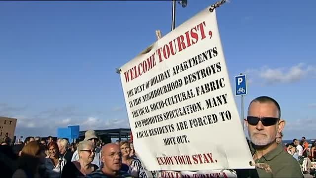 Las ciudades declaran la guerra a los pisos turísticos