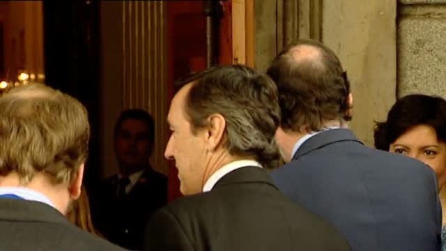 Cifuentes ha dimitido por orden de Rajoy