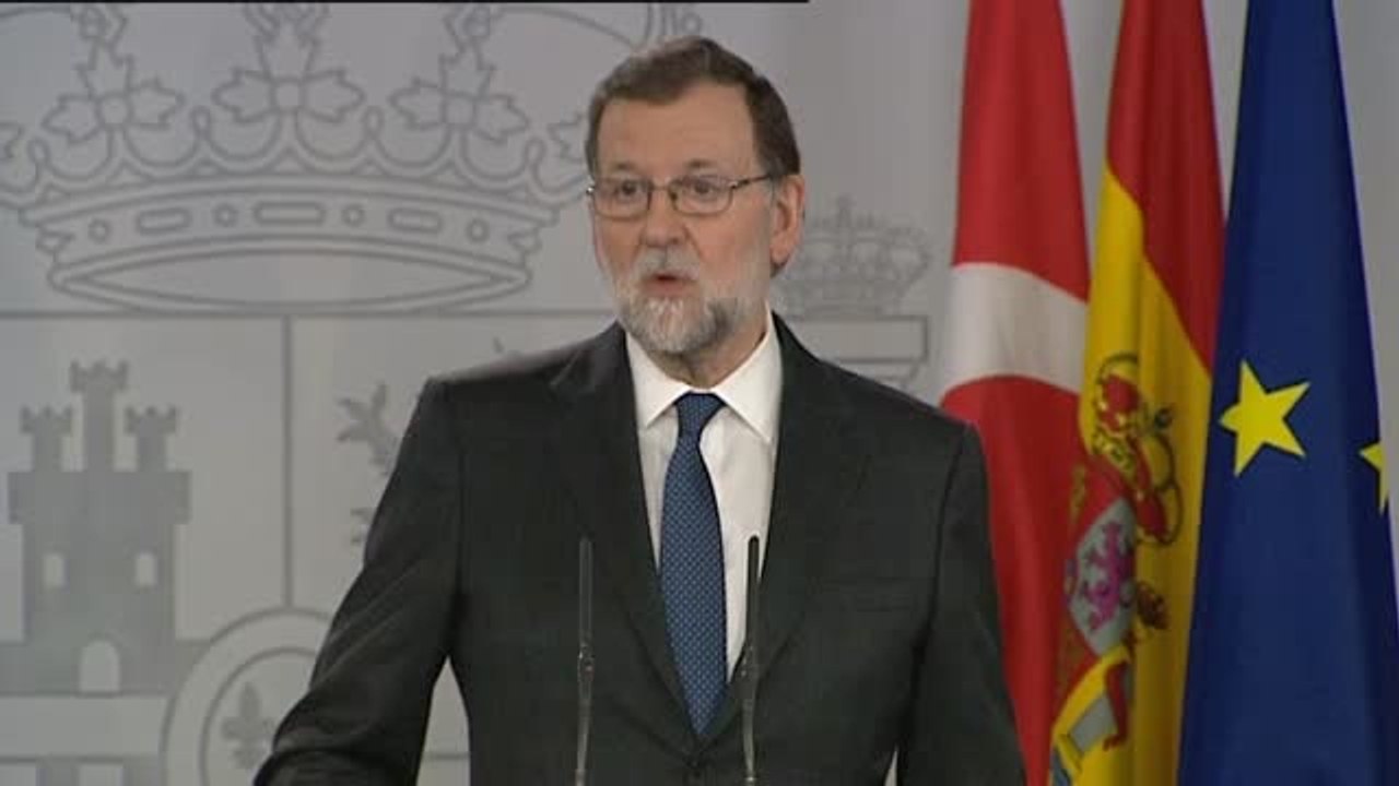 Rajoy niega discrepancias entre Montoro y el juez Llarena
