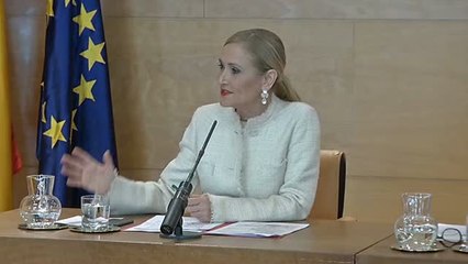 Cifuentes dice que habla con Rajoy "con mucha frecuencia"