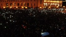 Miles de armenios salen a la calle en contra de la candidatura del expresidente