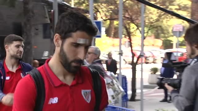 El Athletic ya está en Madrid para buscar la sorpresa en el Bernabéu