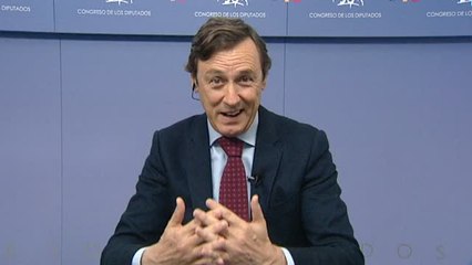 Hernando: "Yo condeno la 'titulitis' de todo el mundo"