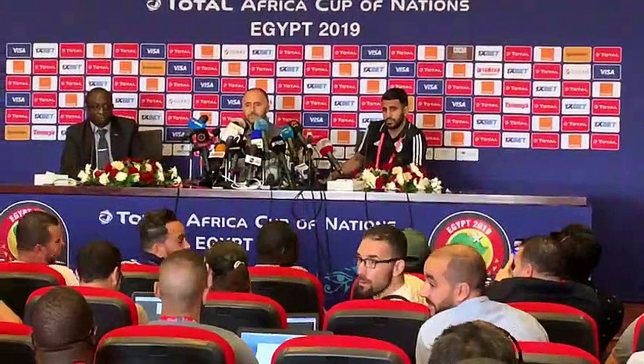 Belmadi à un sénégalais : "Feghouli absent?, Ah bon? Je ne savais pas..."
