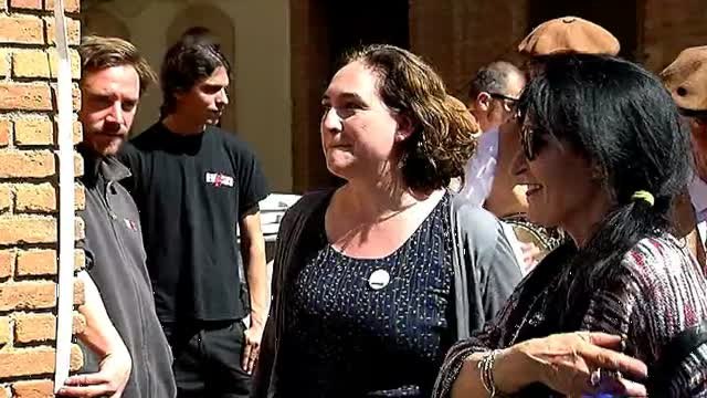 Barcelona da la bienvenida a la nueva calle Pepe Rubianes